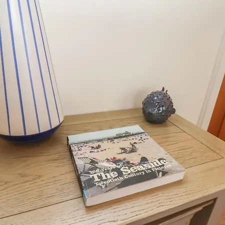 Jolly Roger アパート ウィットビー